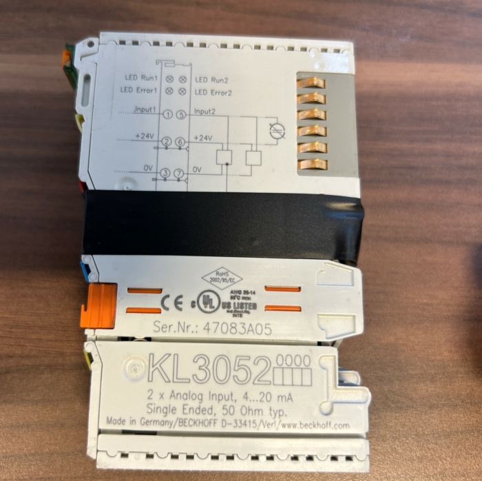 KL3052