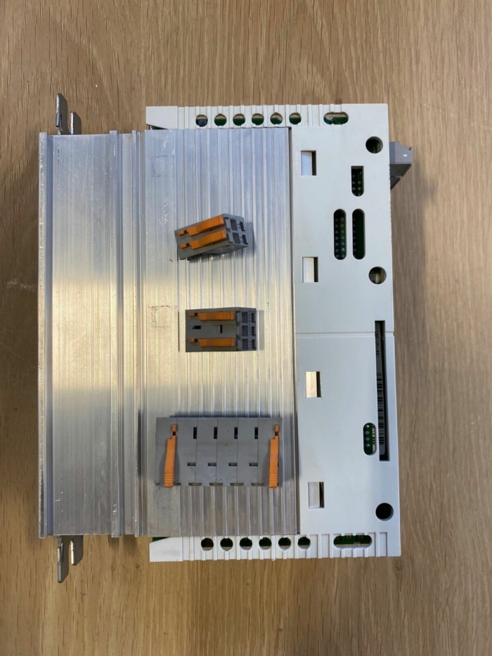 8200 vector E82EV551_2B - Image 2