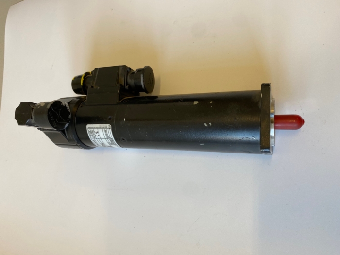 MAC025A-0-WS-4-E040-B-1WI670LV