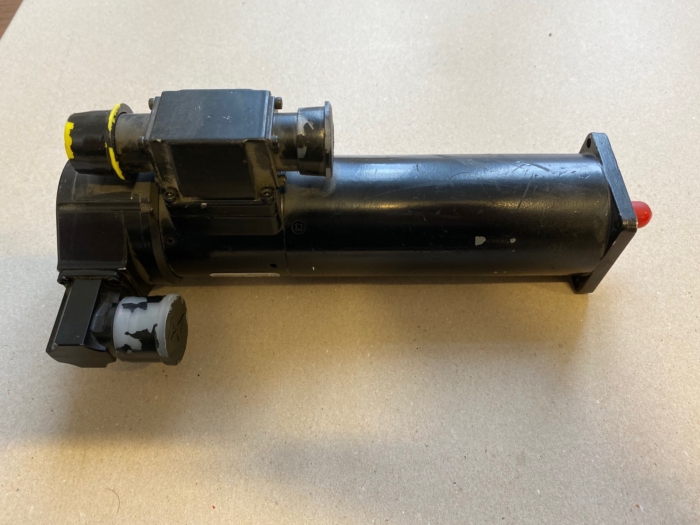 MAC025A-0-WS-4-E040-B-1WI670LV - Image 3