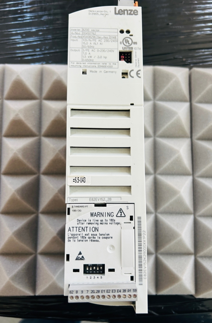 E82EV152_2B